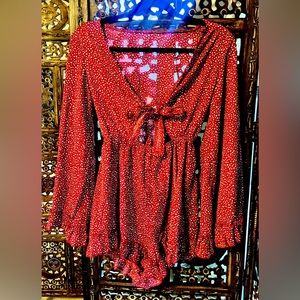 𝐑𝐞𝐝 𝐁𝐨𝐡𝐨 𝒫ℴ𝓁𝓀𝒶 𝒟ℴ𝓉 𝒯𝒾ℯ ℱ𝓇ℴ𝓃𝓉 𝐑𝐨𝐦𝐩𝐞𝐫 𝐗𝐒 𝐍𝐖𝐎𝐓